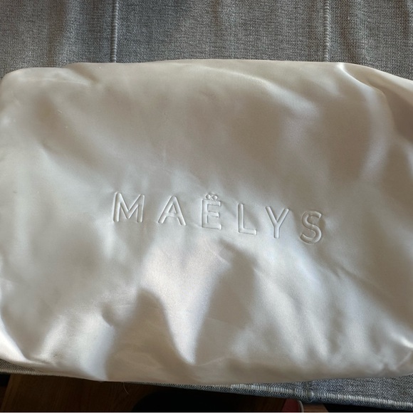 Maelys Handbags - Maëlys Satin Bag